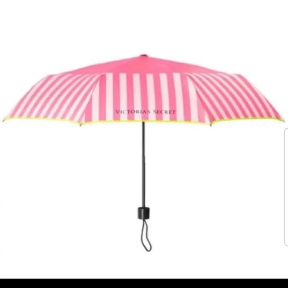 NWT VS LIMITED EDITION UMBRELLA. RETAIL $68 - Picture 1 of 9